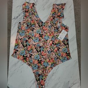 NWT Junior Women Floral Bodysuit Size 2Xl